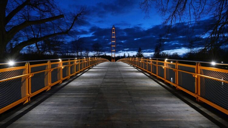 LED Handrail Lighting Projects New footbridge across Ohre River in Sokolo