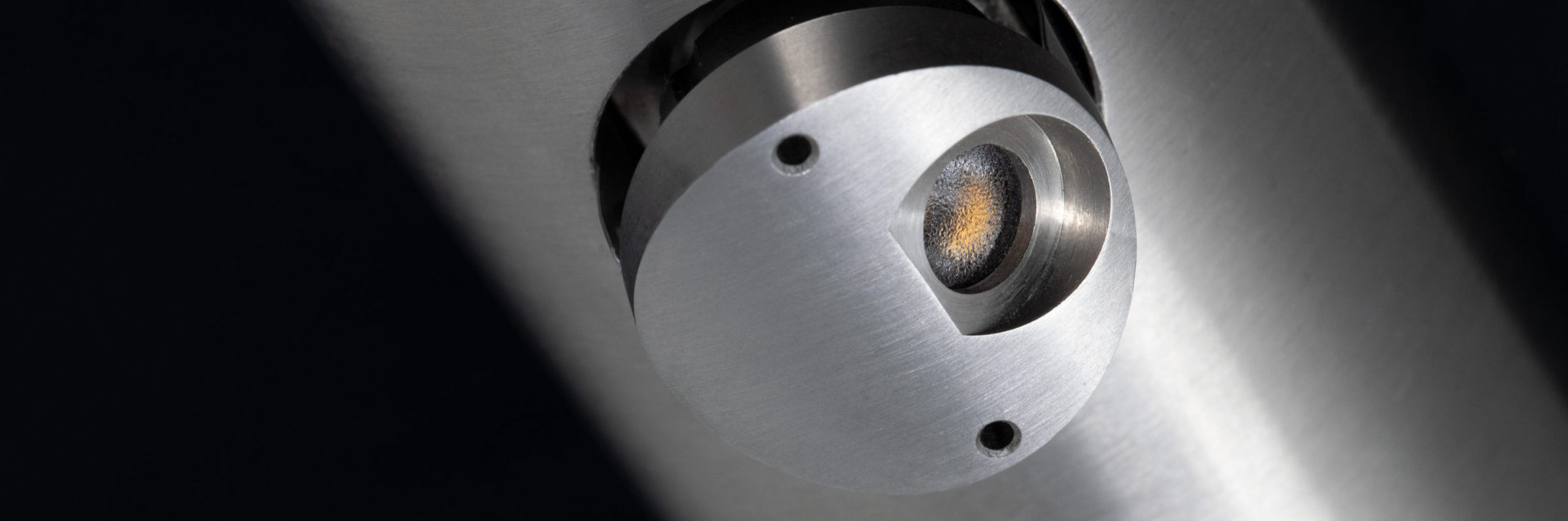Quicksert Compact Asymmetric Projector